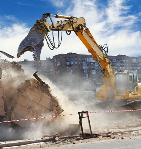 Услуги демонтажа в Великих Луках